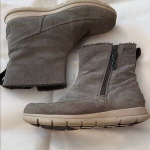 Sorel Women's Explorer Zip Suede Boots 7.5